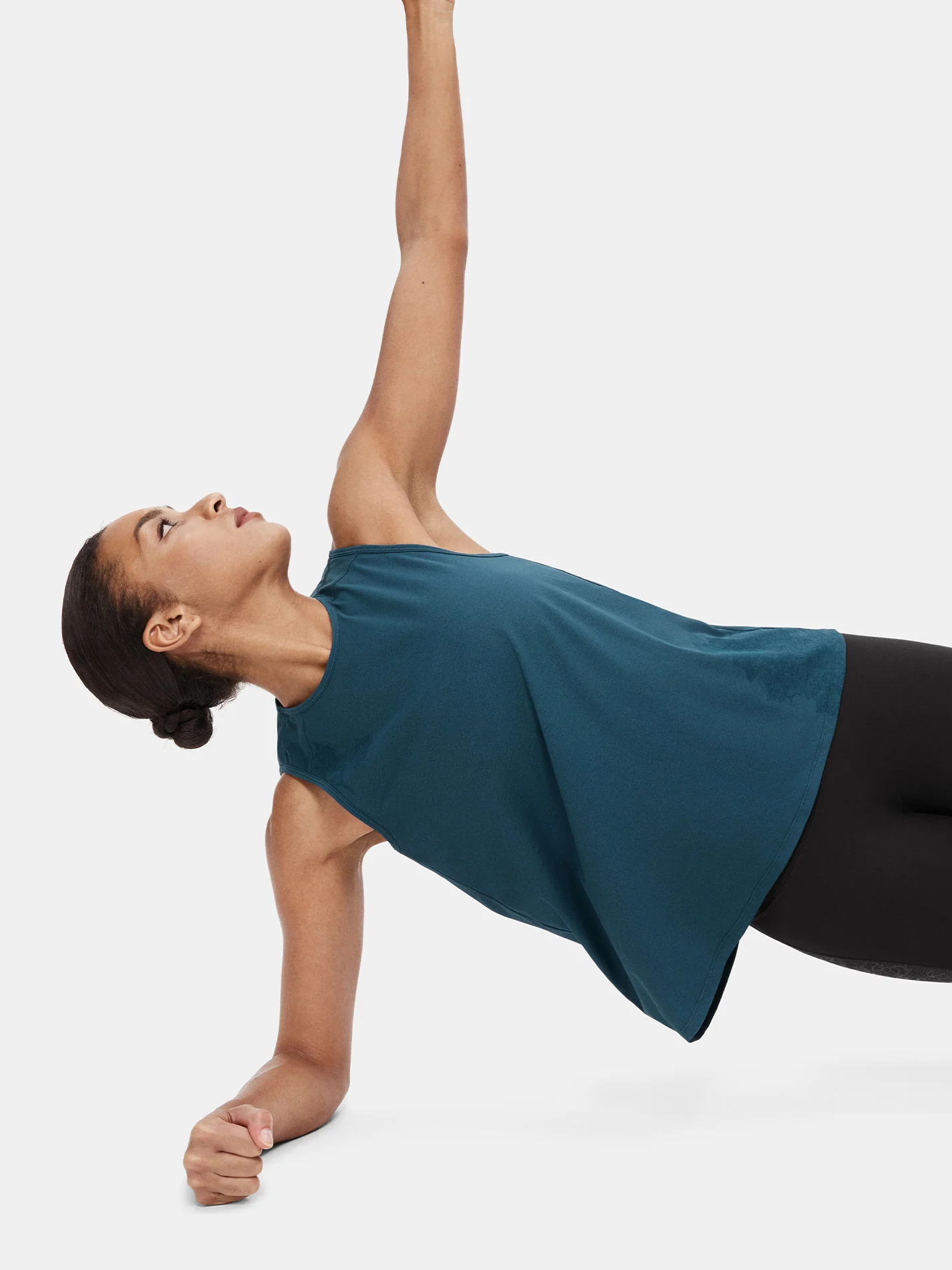 Body Sculpt CalmWave Tank Top (Built-in Bra) - Image 11