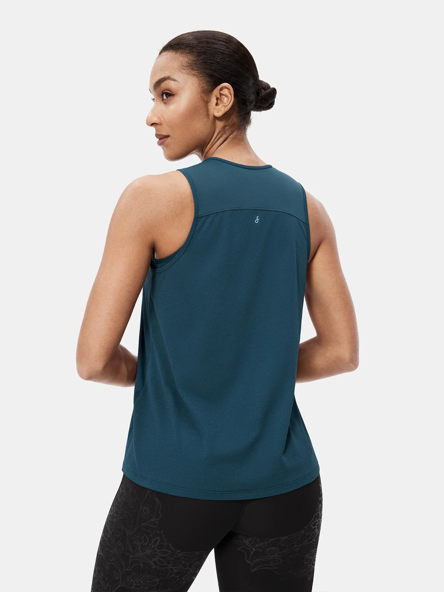 Body Sculpt CalmWave Tank Top (Built-in Bra) - Image 9