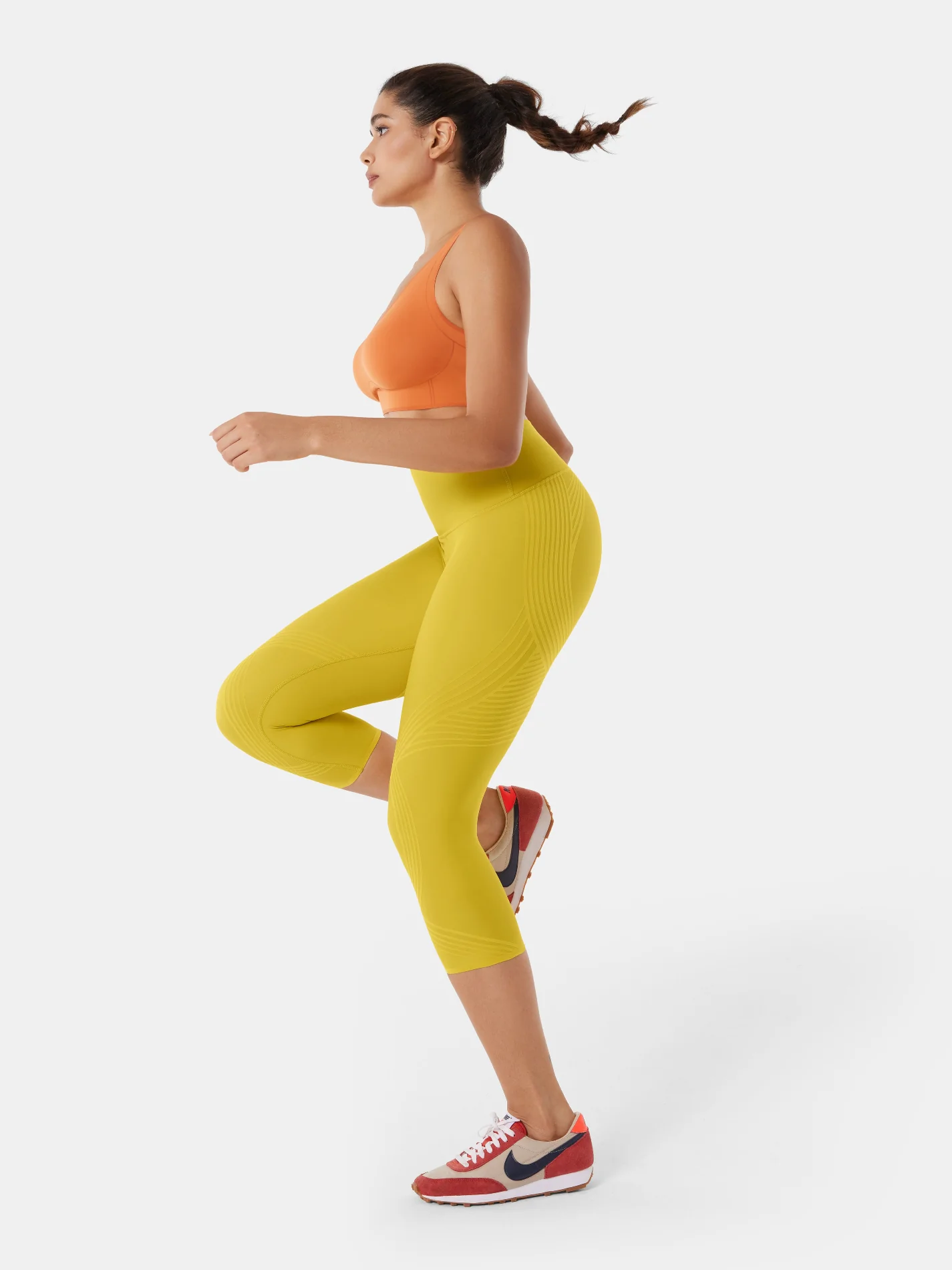 Body Sculpt Capri Leggings (Reversible Wear) - Image 39