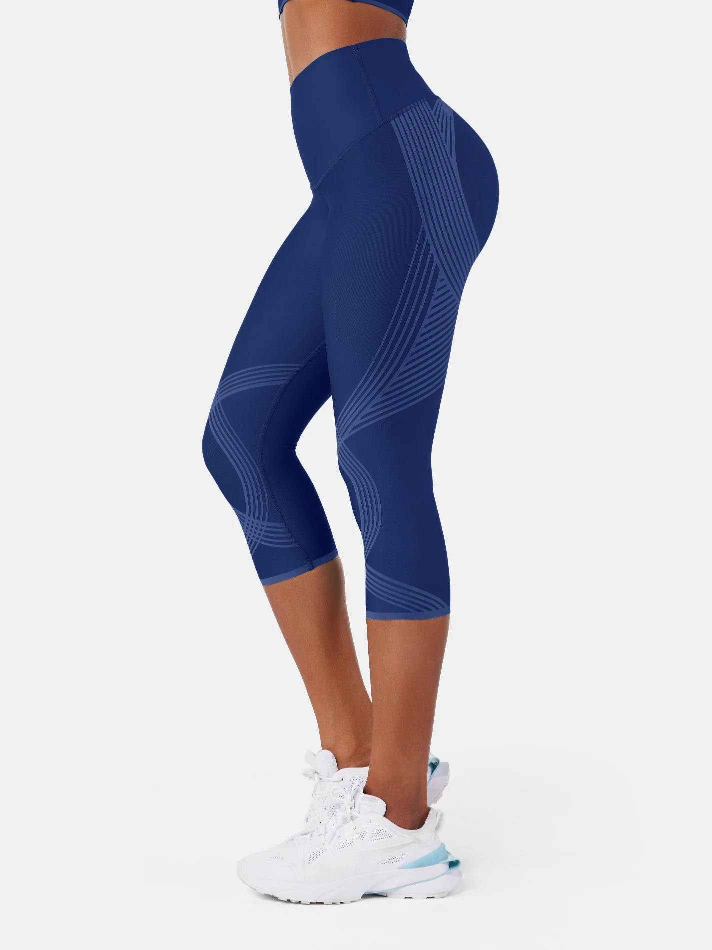 Body Sculpt Capri Leggings (Reversible Wear) - Image 51