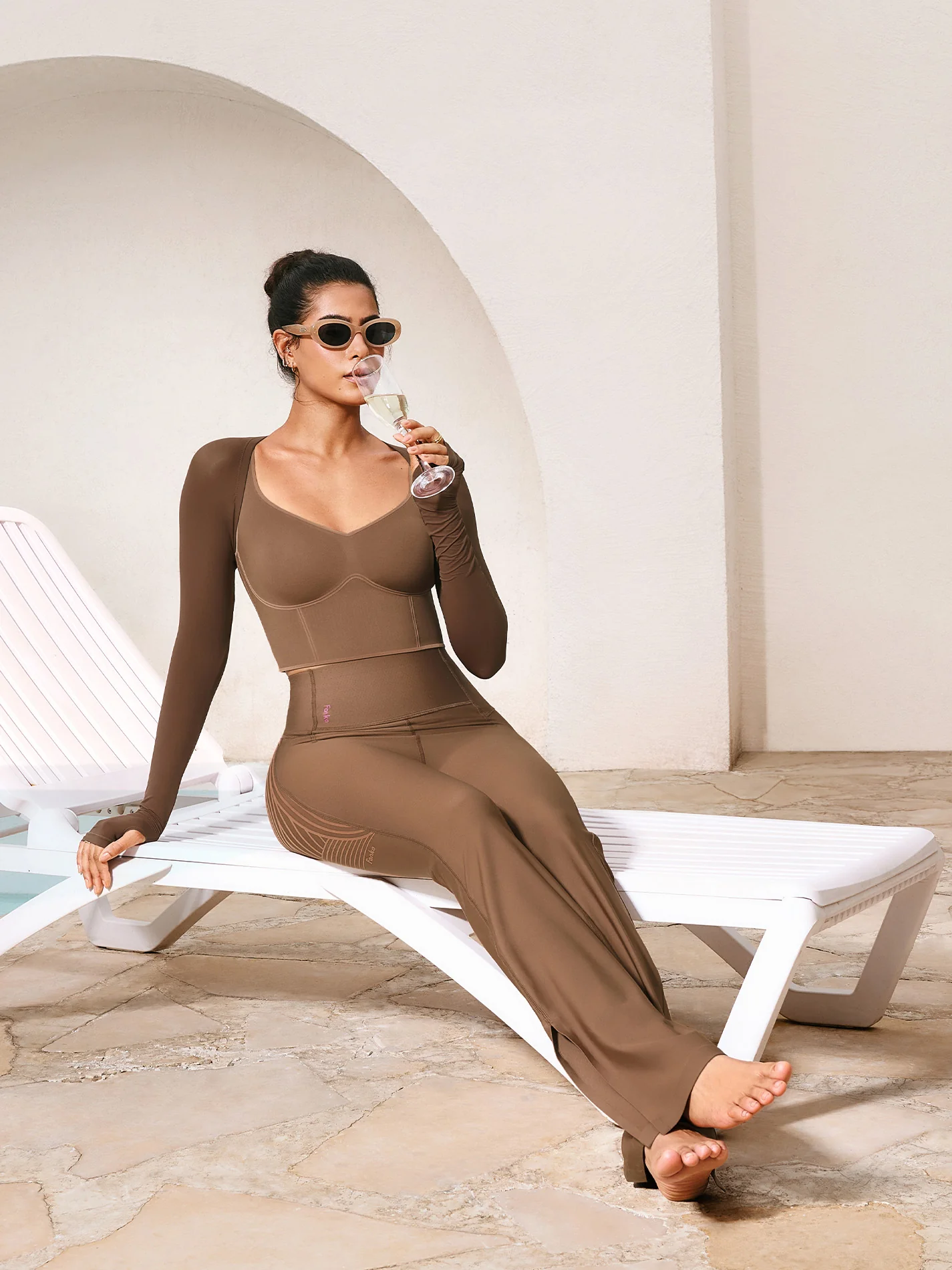 Body Sculpt Flare Leggings - Image 16