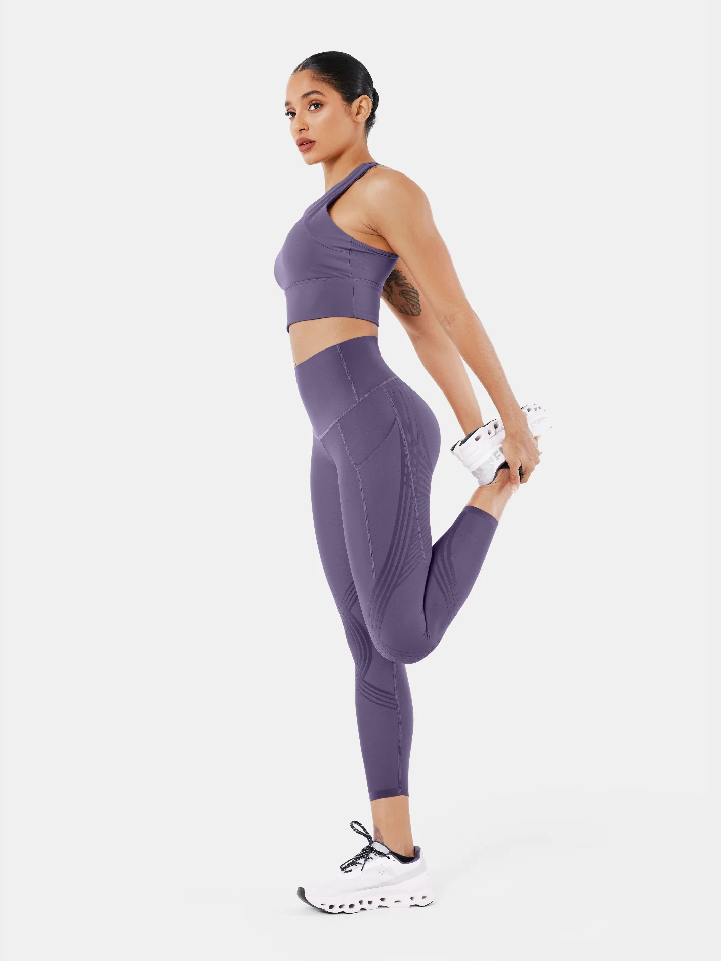 Body Sculpt Side Pocket 7/8 Leggings - Image 11