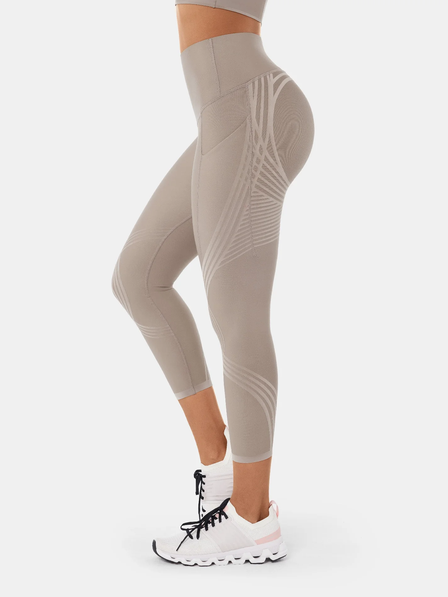 Body Sculpt Side Pocket 7/8 Leggings - Image 15