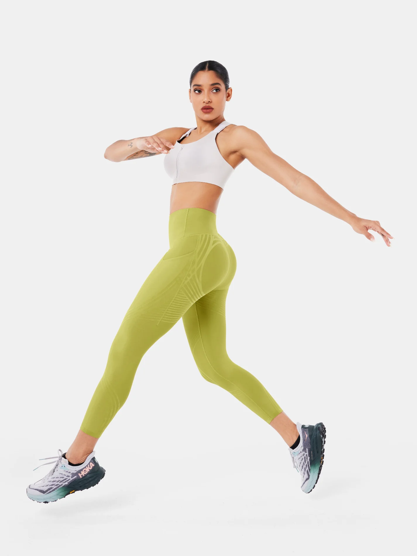 Body Sculpt Side Pocket 7/8 Leggings - Image 35