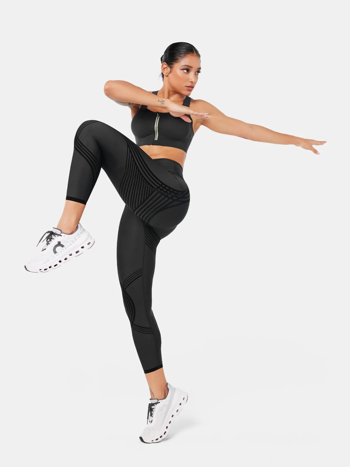Body Sculpt Side Pocket 7/8 Leggings - Image 6