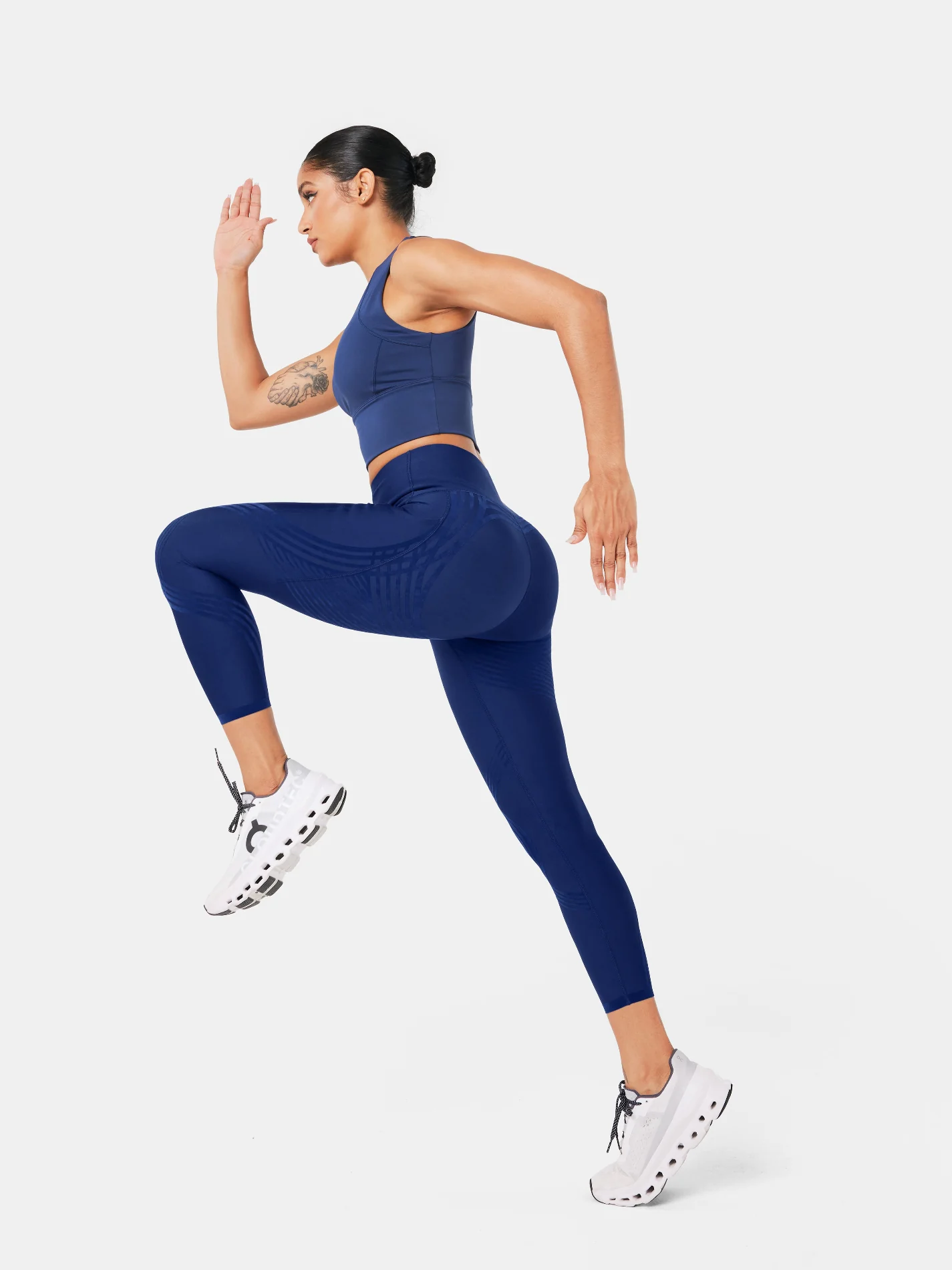 Body Sculpt Side Pocket 7/8 Leggings - Image 64