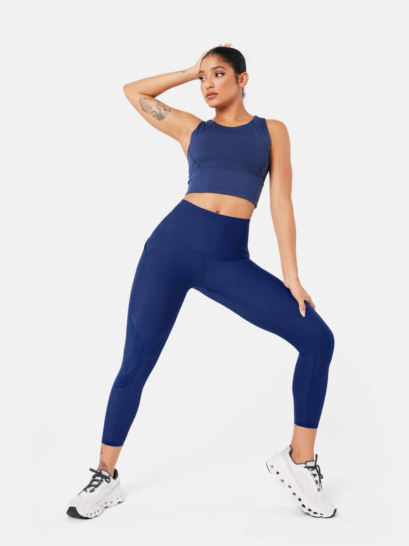 Body Sculpt Side Pocket 7/8 Leggings - Image 7