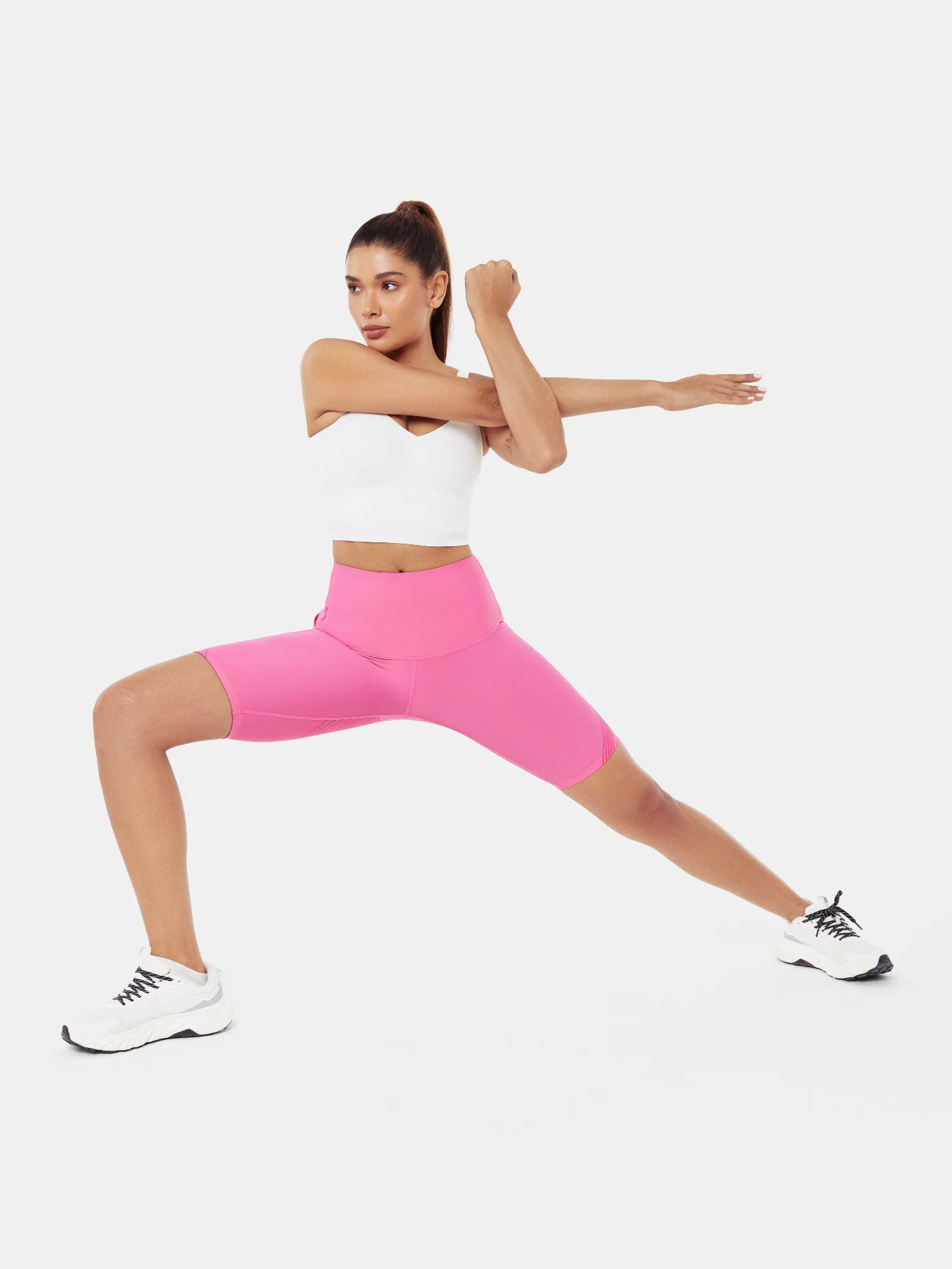 Body Sculpt Side Pocket 9" Biker Shorts (Reversible Wear) - Image 4
