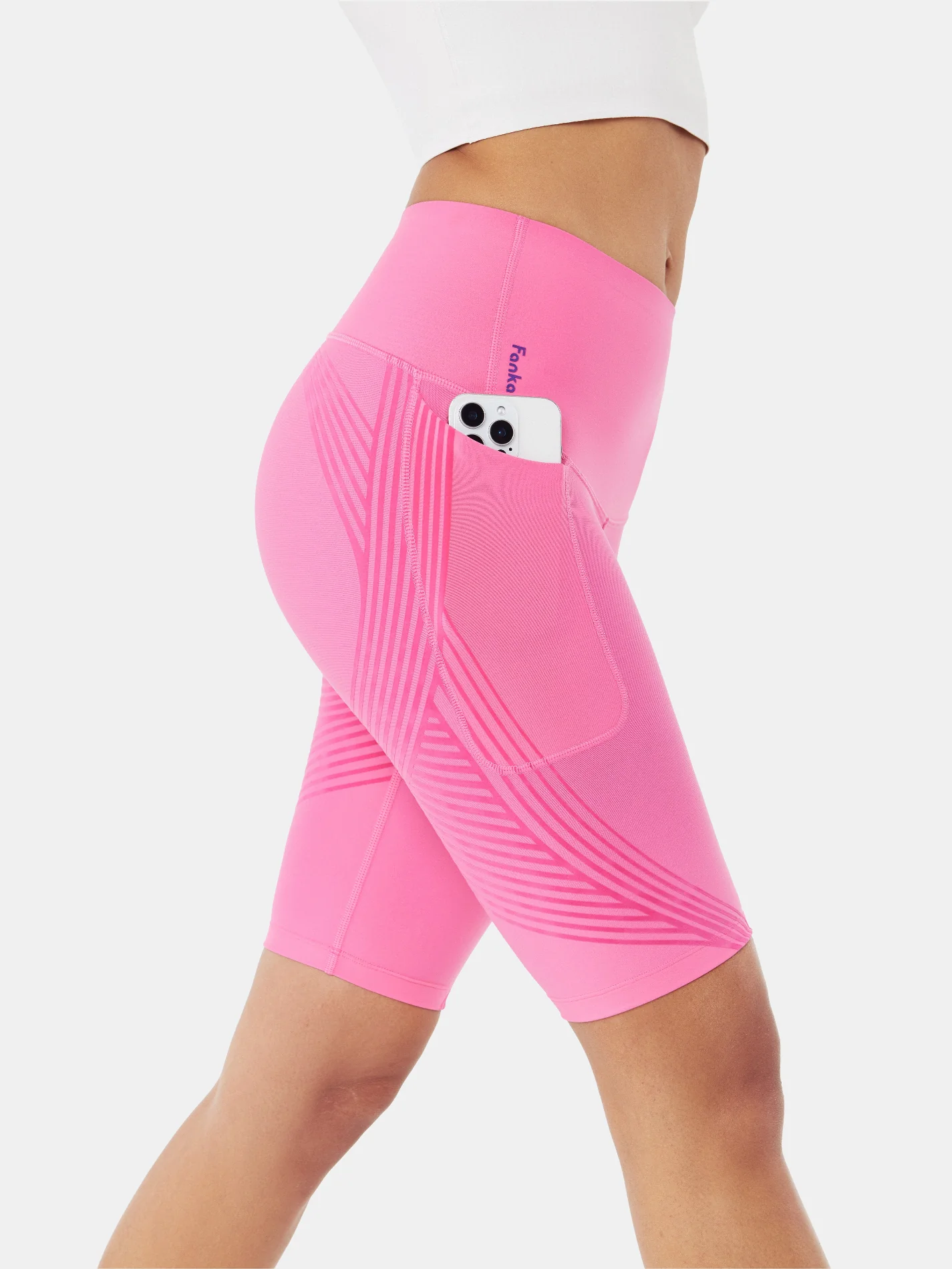 Body Sculpt Side Pocket 9" Biker Shorts (Reversible Wear) - Image 5