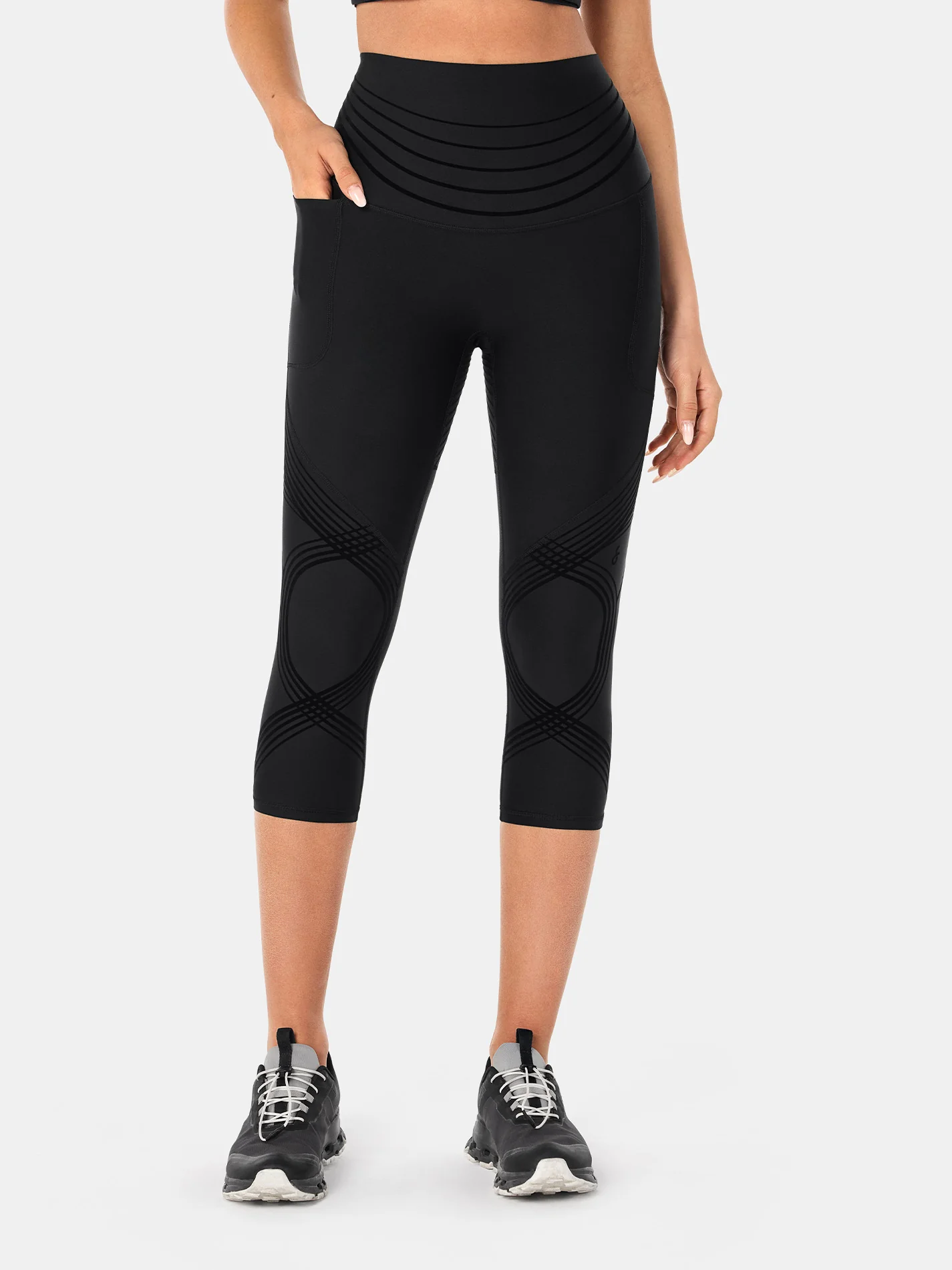 Body Sculpt Side Pocket Capri Leggings 2.0 (Reversible Wear) - Image 29