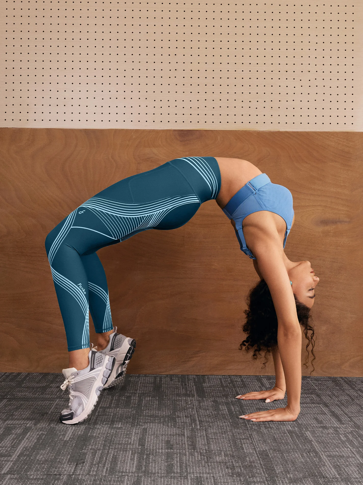 Body Sculpt Side Pocket Leggings 2.0 (Reversible Wear) - Image 31