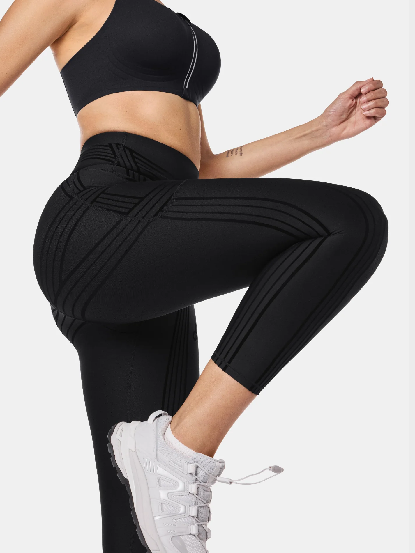 PowerBand Resistance 7/8 Leggings (Reversible Wear) - Image 3